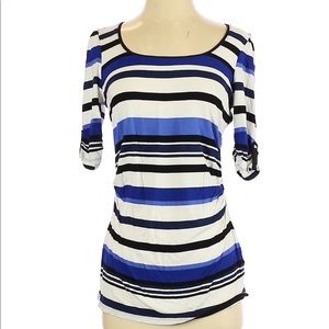 ✨2 for 45✨ WHBM 3/4 sleeve shirt